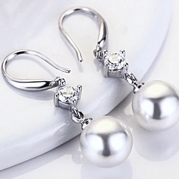 Jewelry - 925 Silver 12mm Freshwater Pearl CZ Earrings NWT